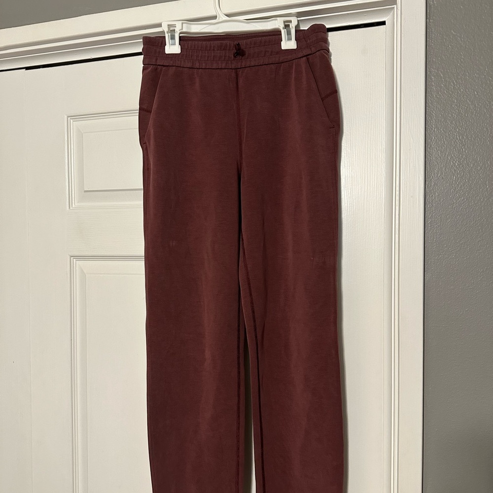 Lululemon soft-stream pants